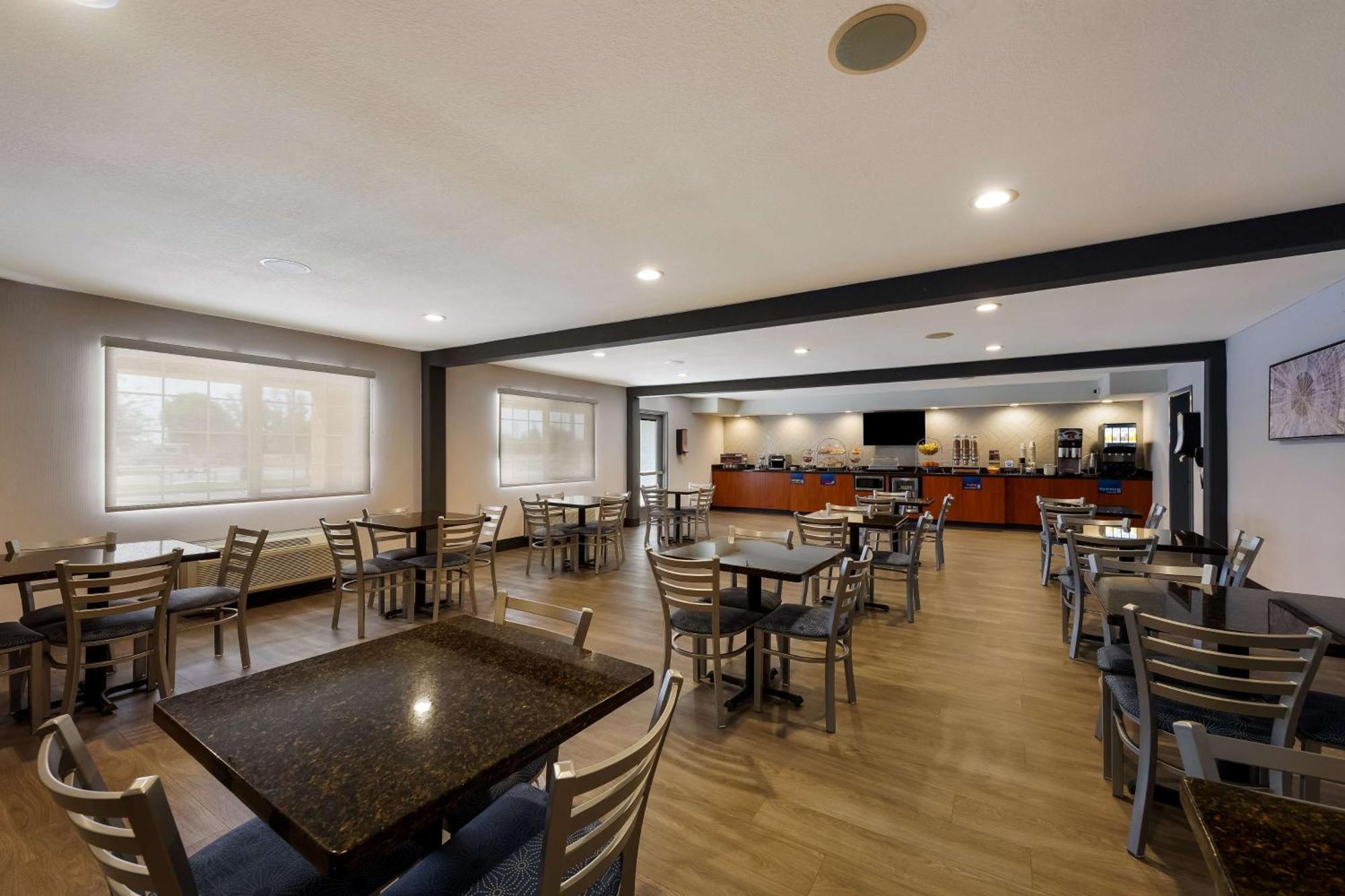 Best Western Inn & Suites Lemoore Exterior foto